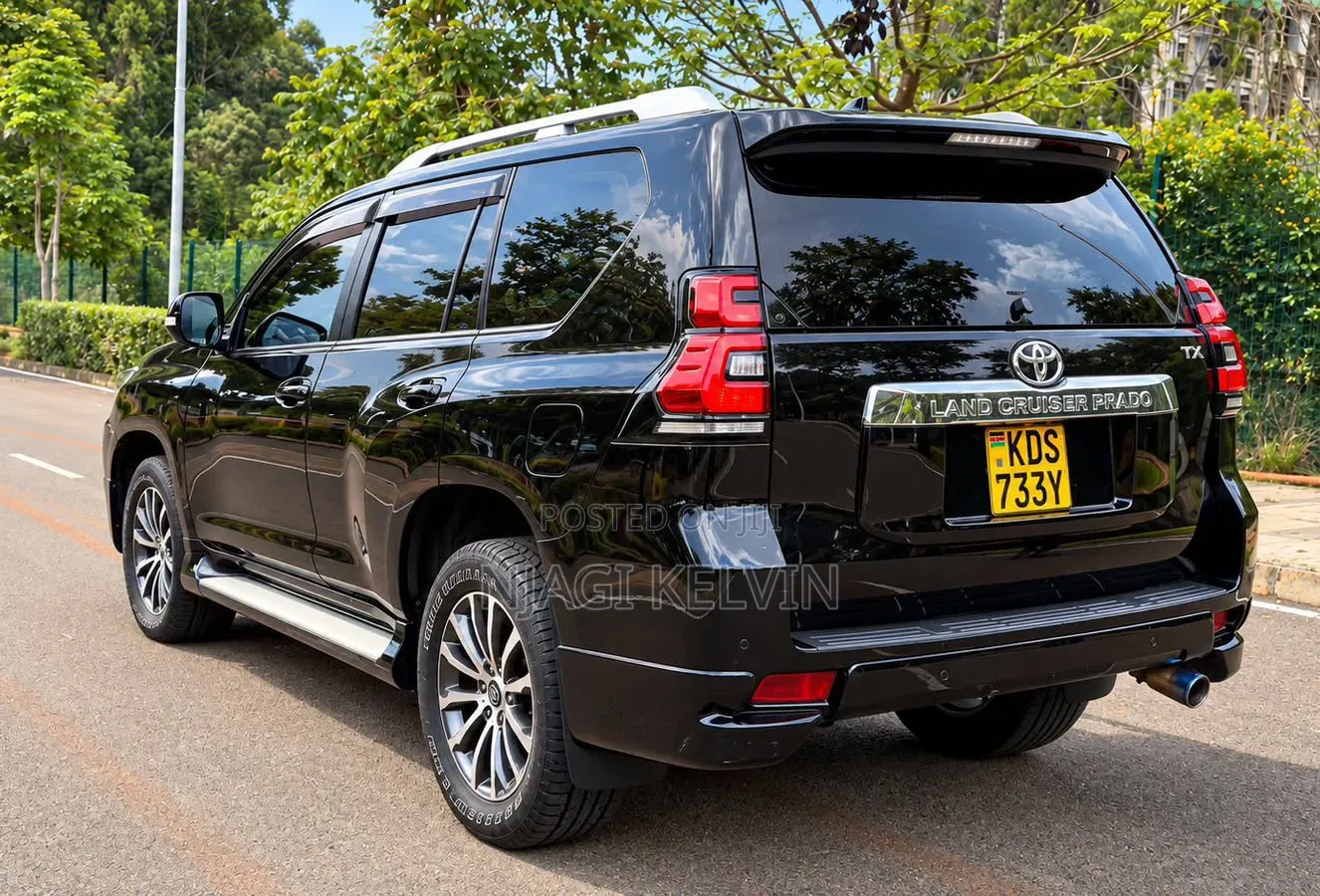 Toyota Land Cruiser Prado 2.8 2020 Black