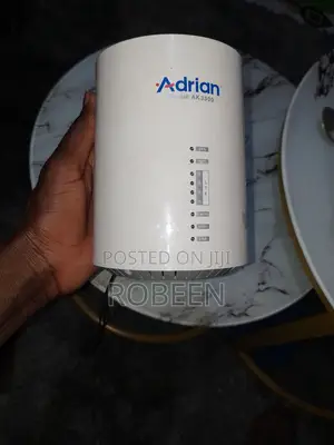 Adrian AK3300 4G LTE WiFi Router – Dual Band