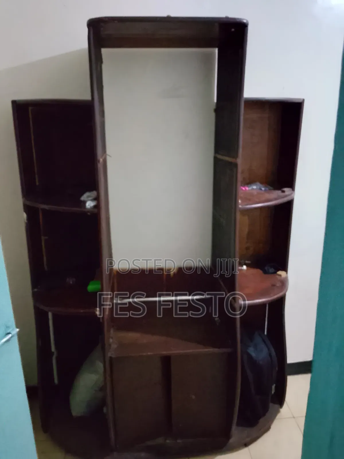Second Hand