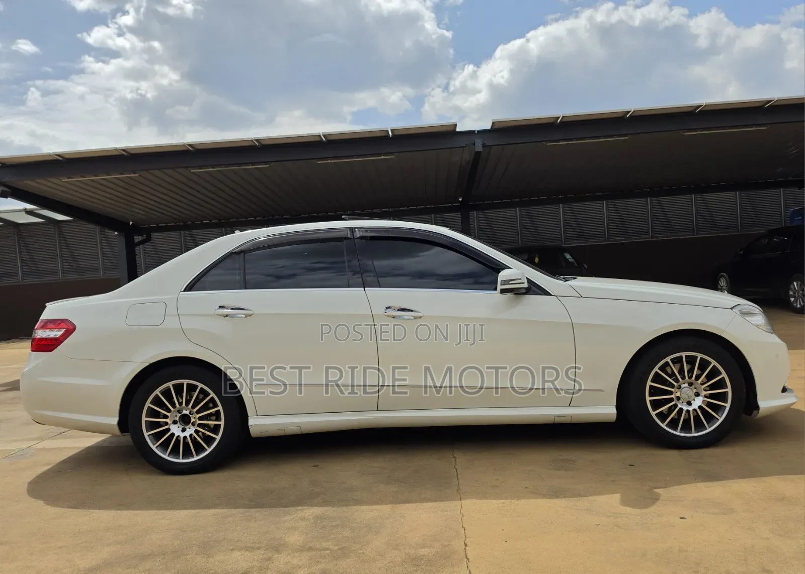 Mercedes-Benz E350 2011 Silver