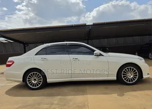 Mercedes-Benz E350 2011 Silver