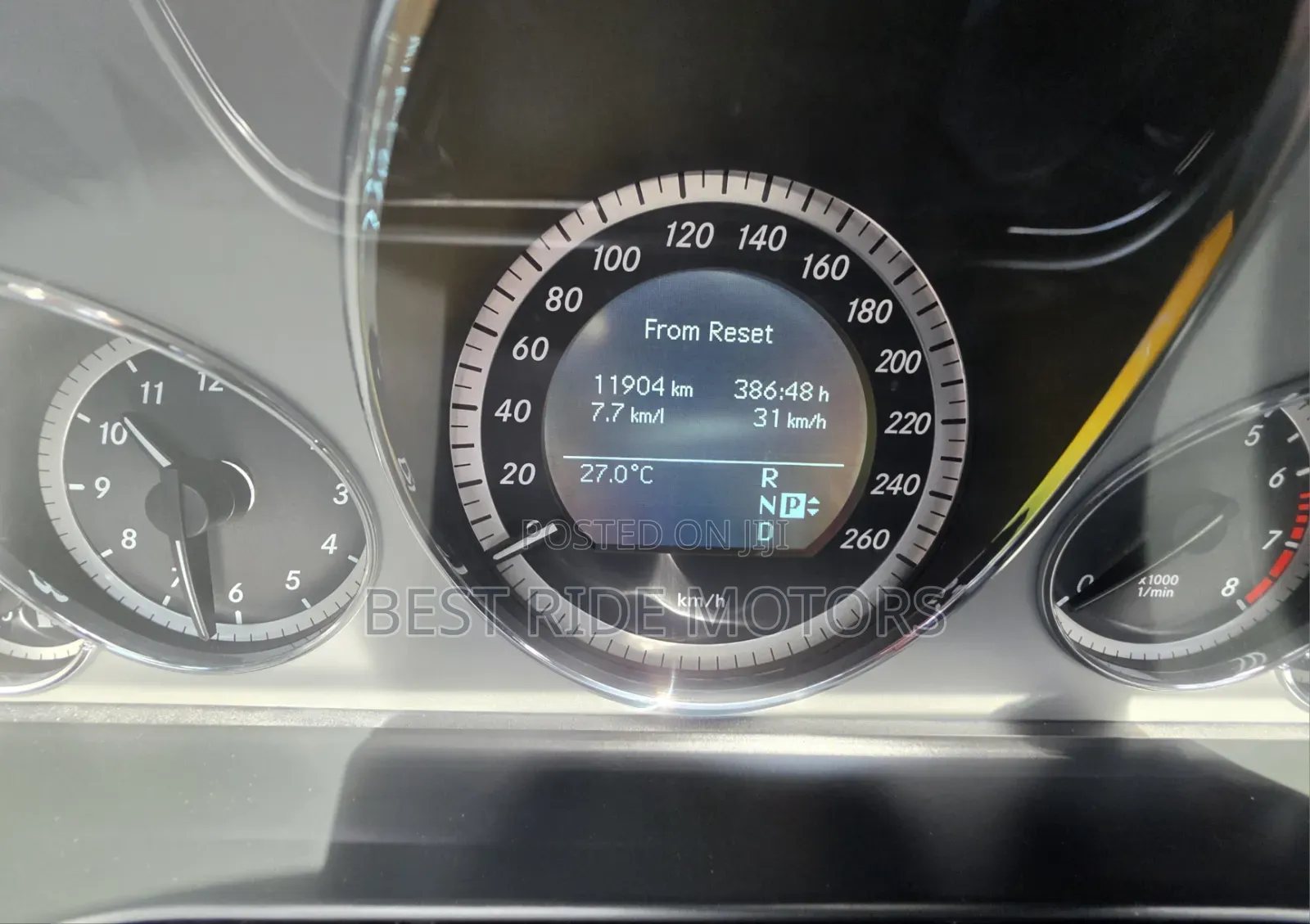 Mercedes-Benz E350 2011 Silver