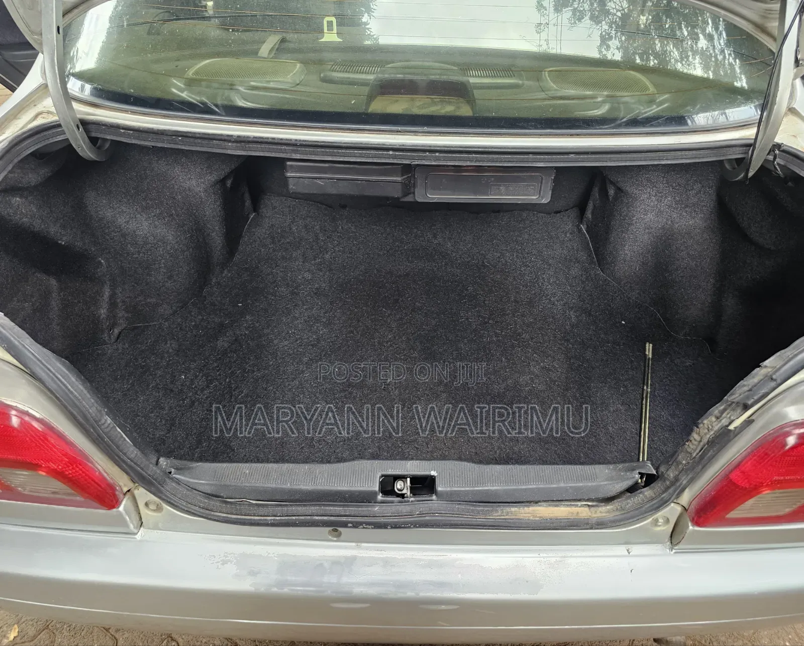 Toyota Carina 1.8 FWD Sedan 2001 Silver