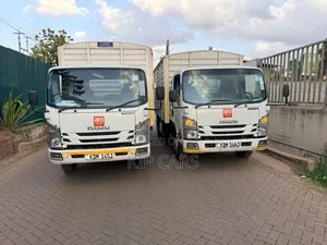 Isuzu NQR Coverboard
