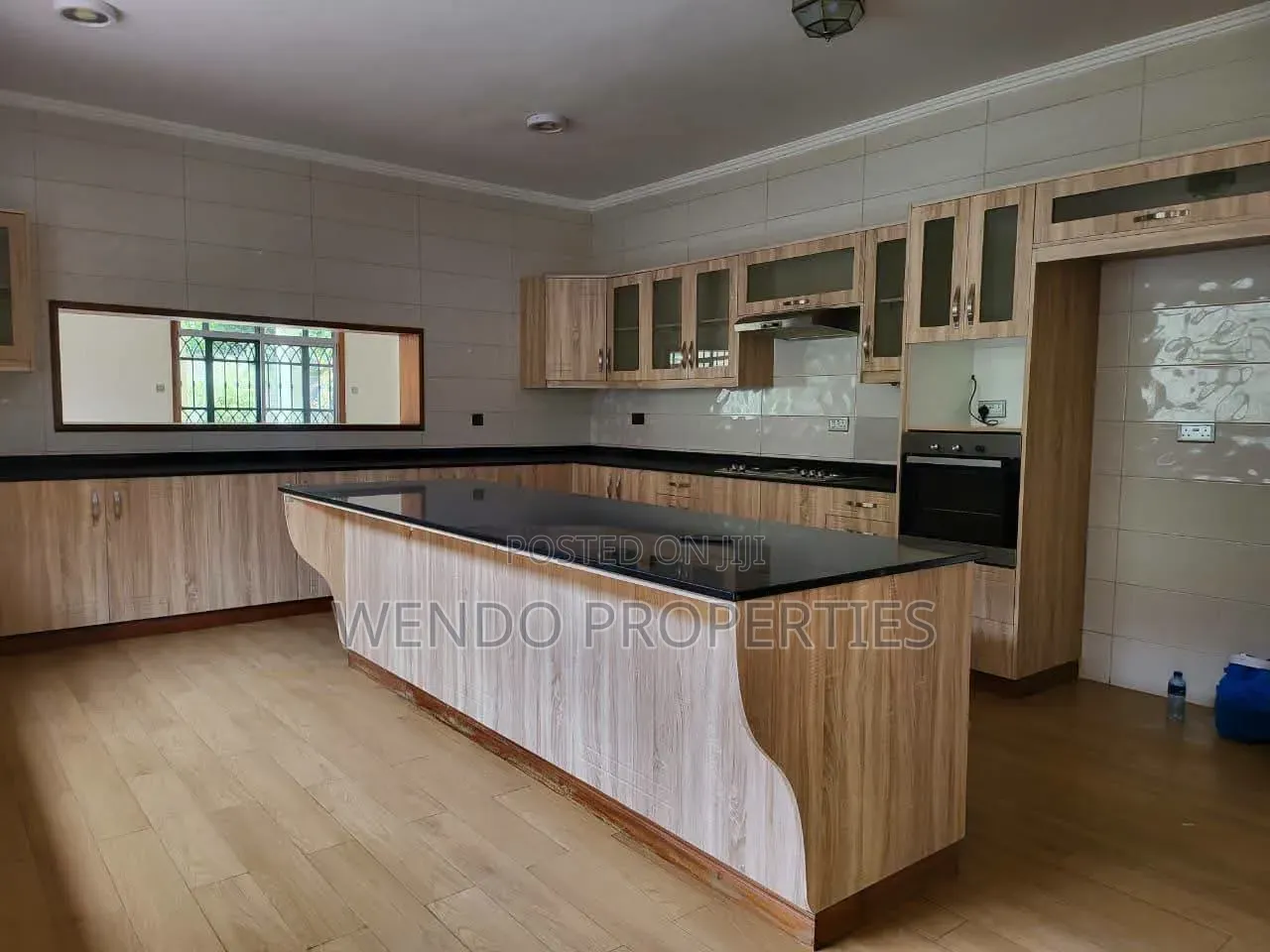 5bdrm Villa in Runda for rent