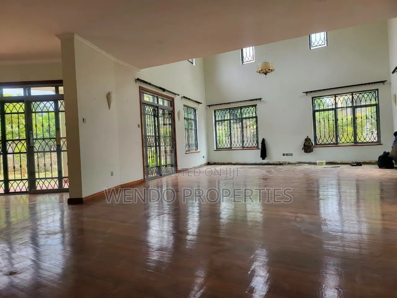 5bdrm Villa in Runda for rent