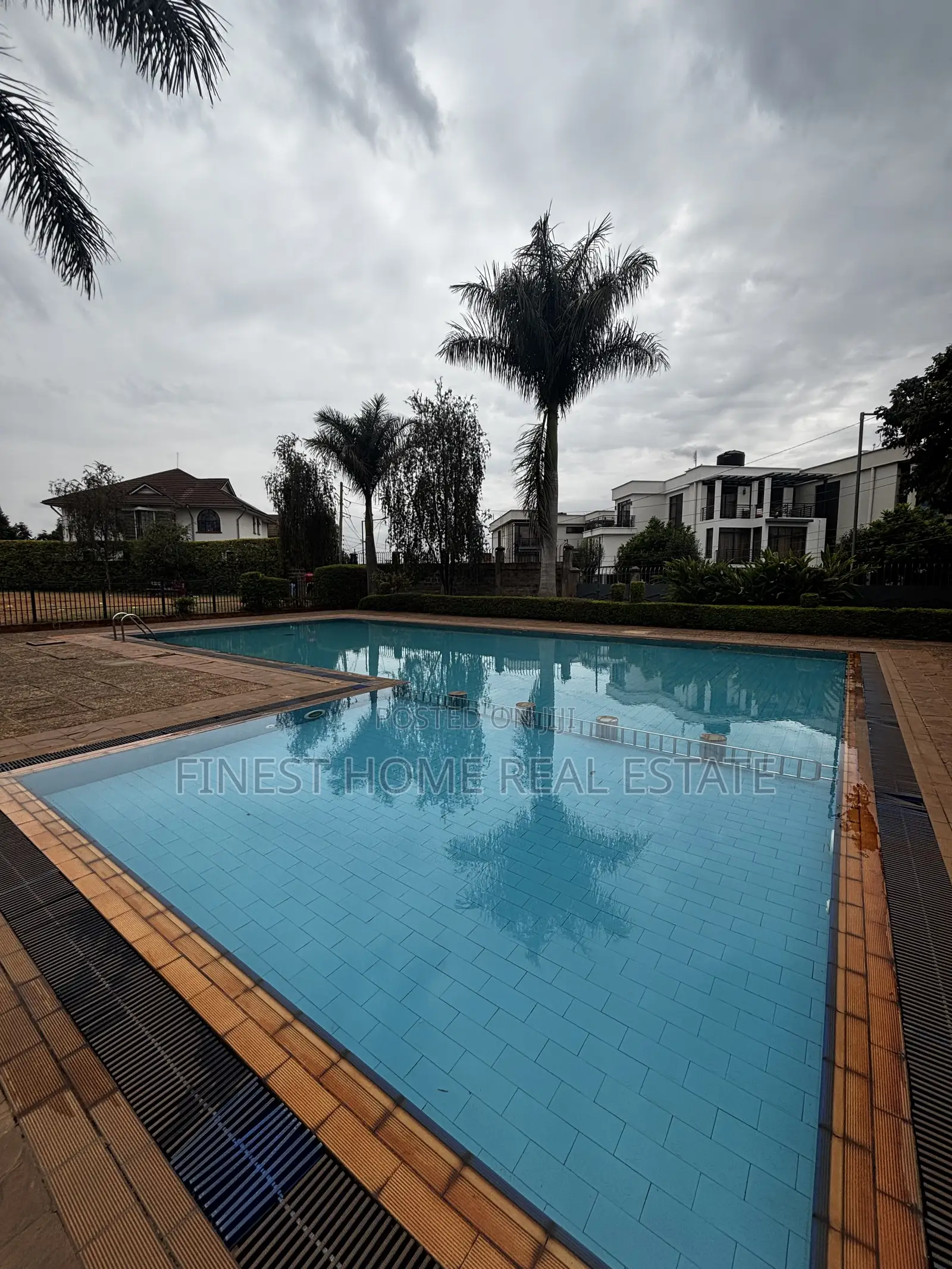 4bdrm Townhouse/Terrace in Loresho Ridge for sale