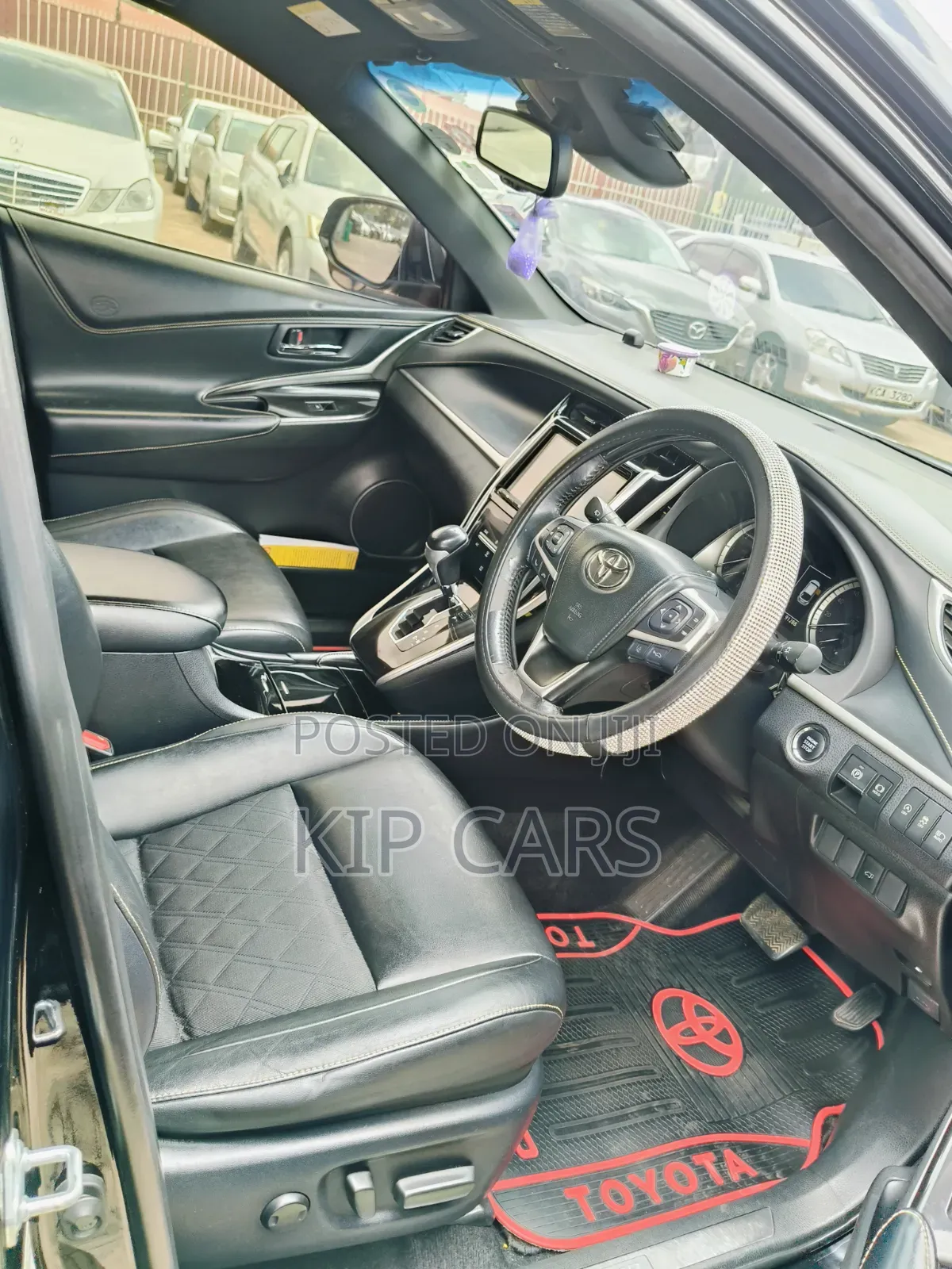 Toyota Harrier 2017 Black