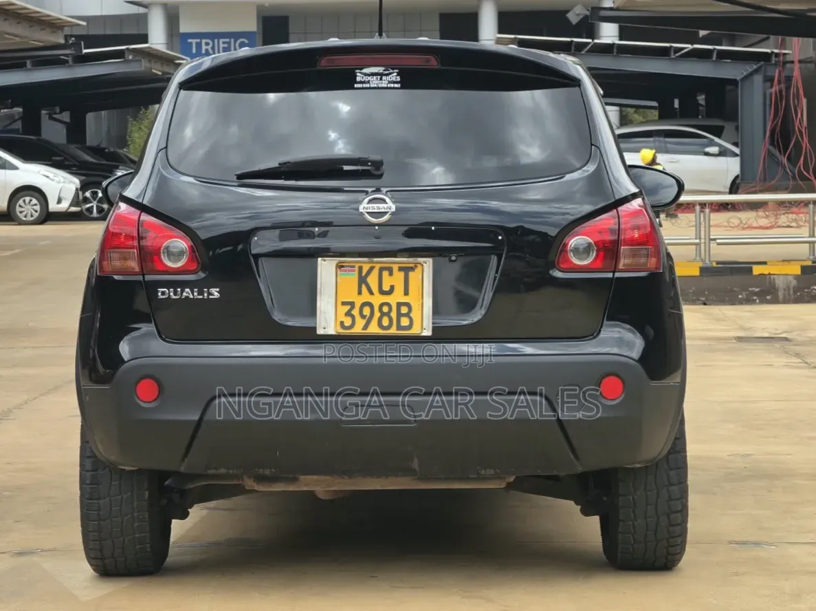 Nissan Dualis 2011 Black