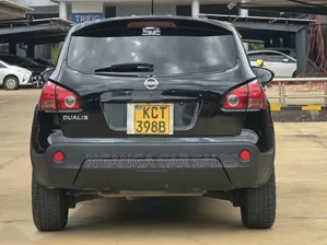Nissan Dualis 2011 Black