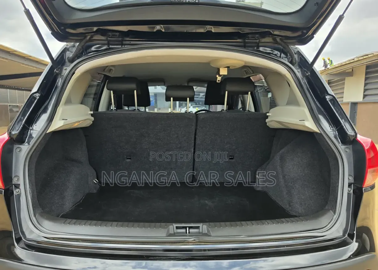 Nissan Dualis 2011 Black