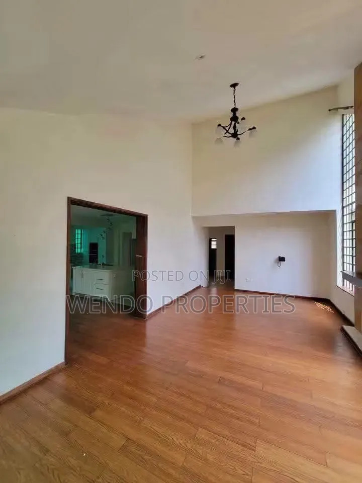 4bdrm Villa in Kitisuru for rent