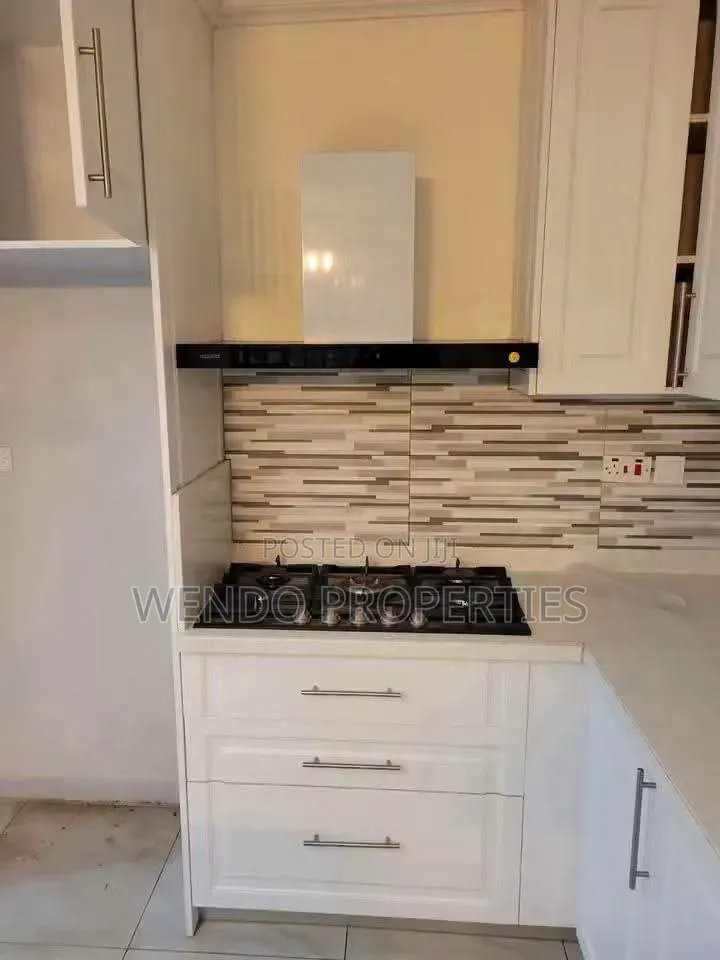 4bdrm Villa in Kitisuru for rent