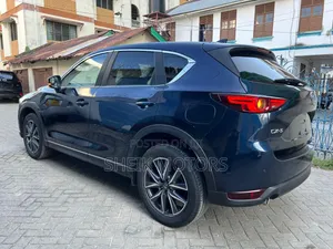 Mazda CX-5 2019 Blue