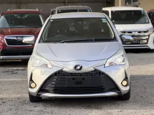 Toyota Vitz 1.3 FWD 5dr 2019 Silver