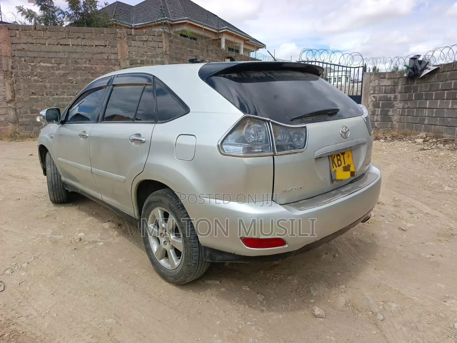 Toyota Harrier 2005 Silver