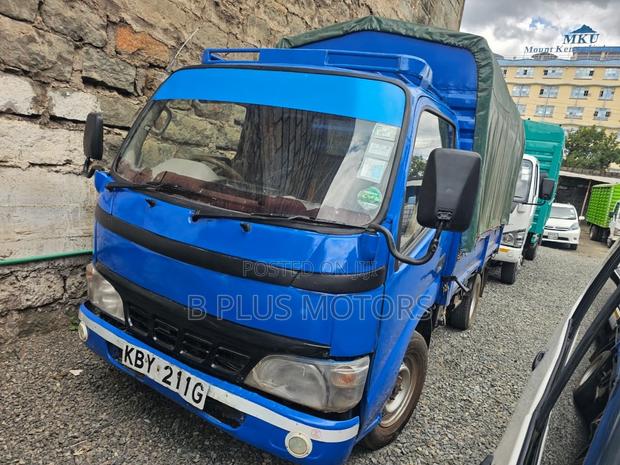Toyota Dyna - thumbnail 2