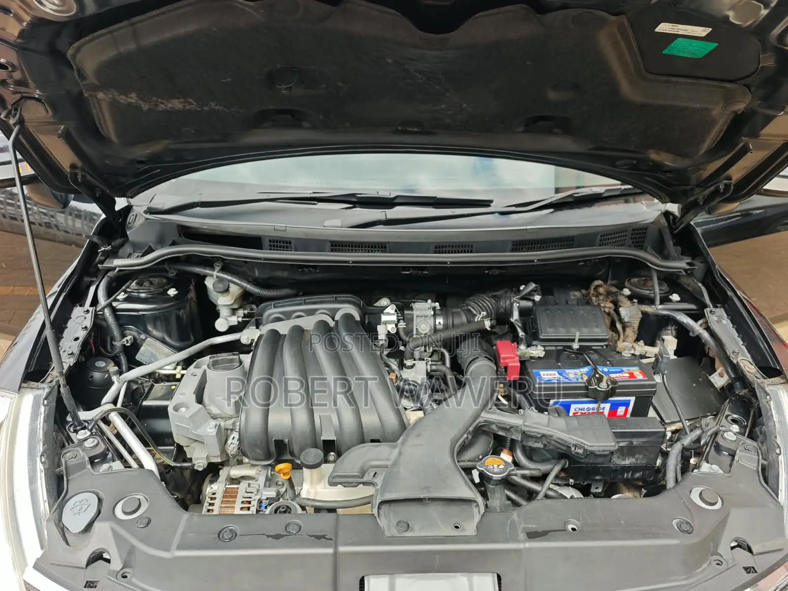 Nissan Tiida 1.6 Hatchback 2012 Black
