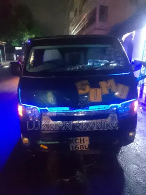 Toyota HiAce 2019 Blue