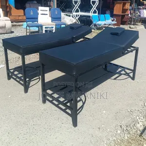 Professional Massage Bed With Waterproof Black Cover