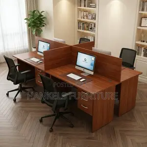 4 Person Office Workstation