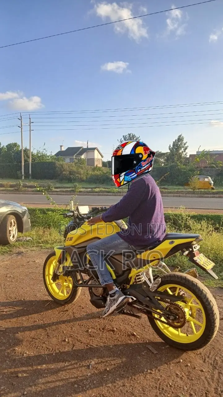 CFMoto 300NK 2021