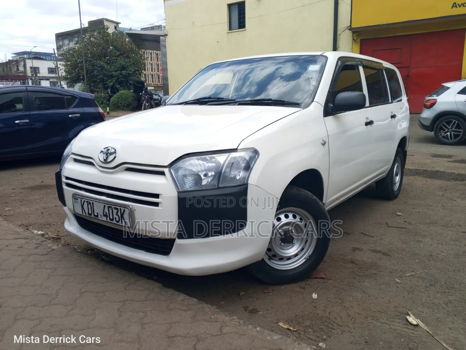 Toyota RAV4 2016 White