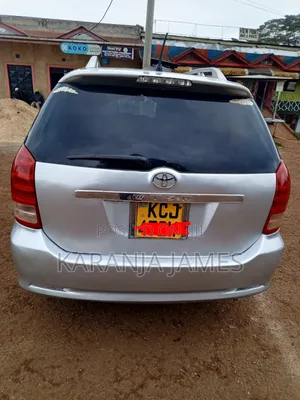 Toyota Wish 2009 Silver