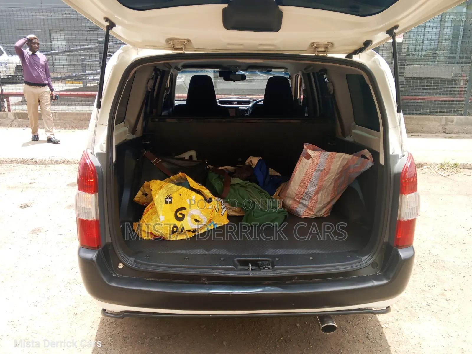 Toyota RAV4 2016 White