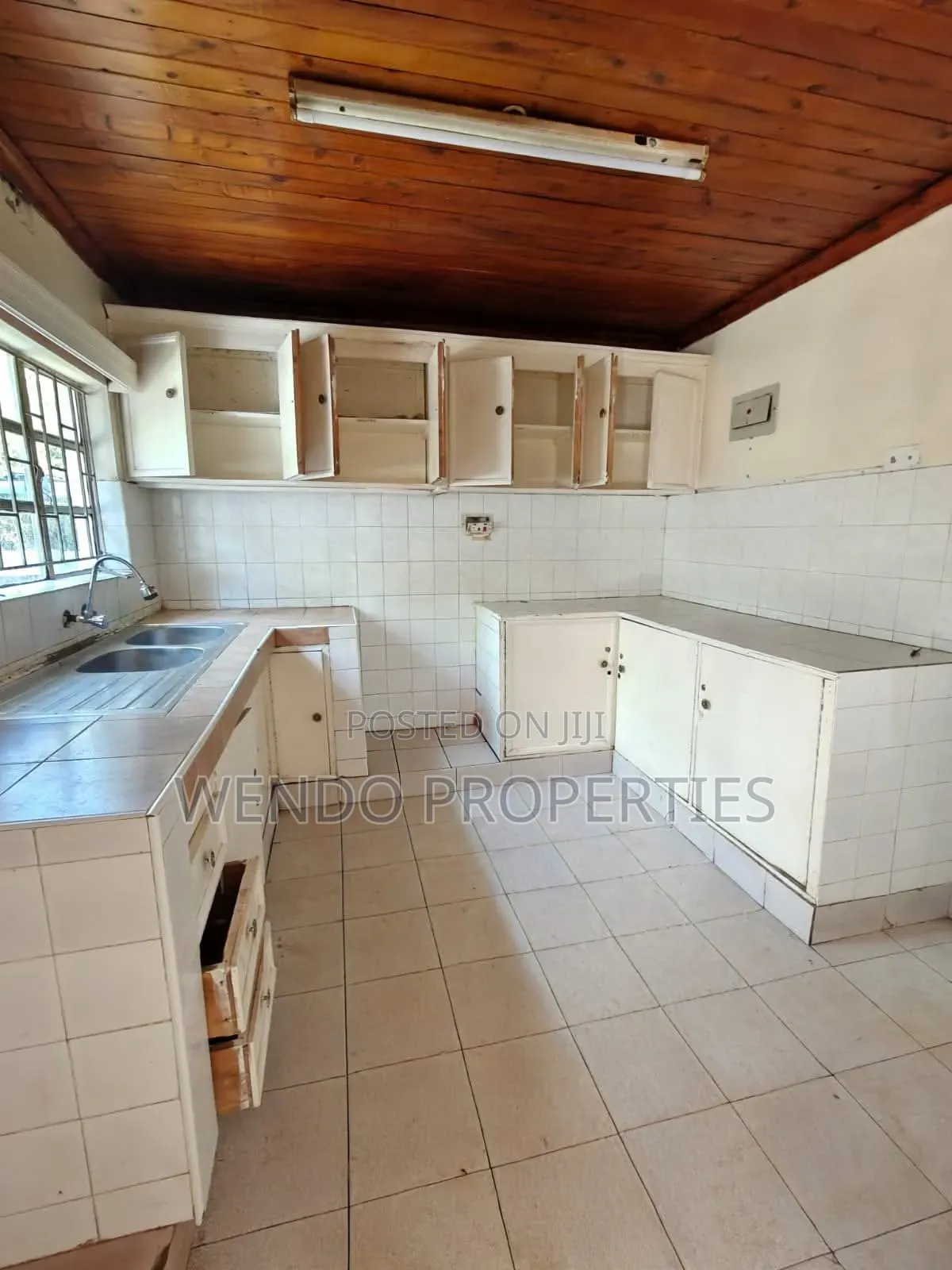 3bdrm Bungalow in Karen C for rent
