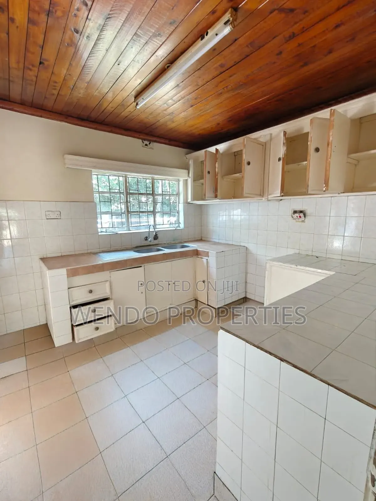 3bdrm Bungalow in Karen C for rent