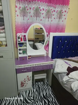 Luxury MODERN Dressing Table