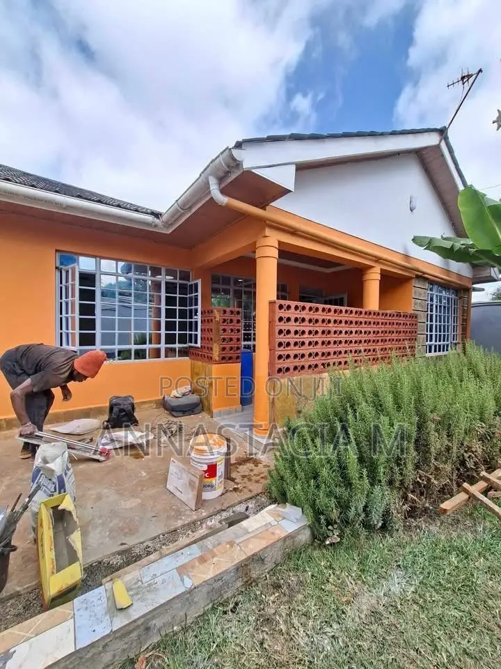 3bdrm Bungalow in Nderi for rent