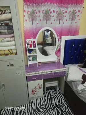 Bedroom Vanity House Dressing Table
