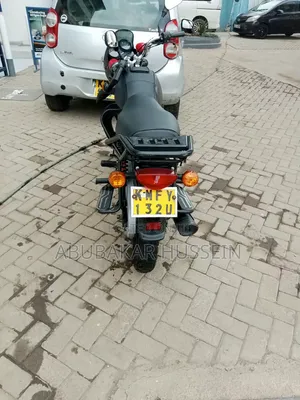 Bajaj Boxer 2024 Red