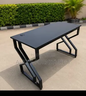 Full Black Office Desk/Luxury Modern Desk