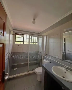 4bdrm Villa in Runda for rent