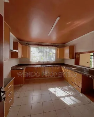 4bdrm Villa in Runda for rent