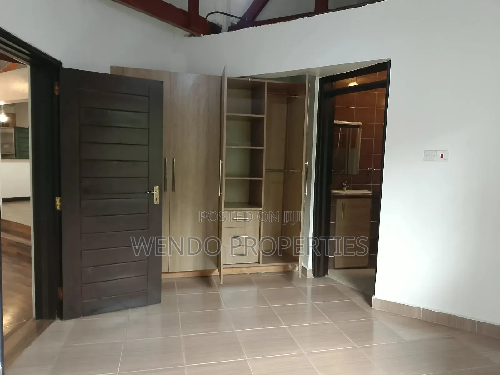 3bdrm Bungalow in Karen C for rent