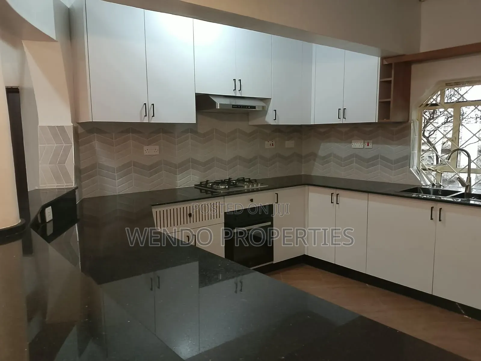 3bdrm Bungalow in Karen C for rent