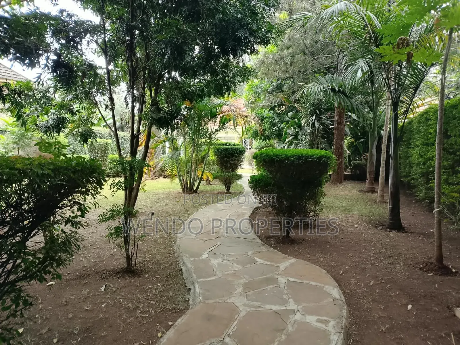 3bdrm Bungalow in Karen C for rent