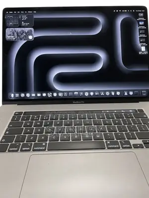 Laptop Apple MacBook Pro 2019 16GB Intel Core i9 SSD 1T