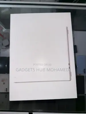 New Laptop Apple MacBook Air 16GB Apple M5 SSD 512GB