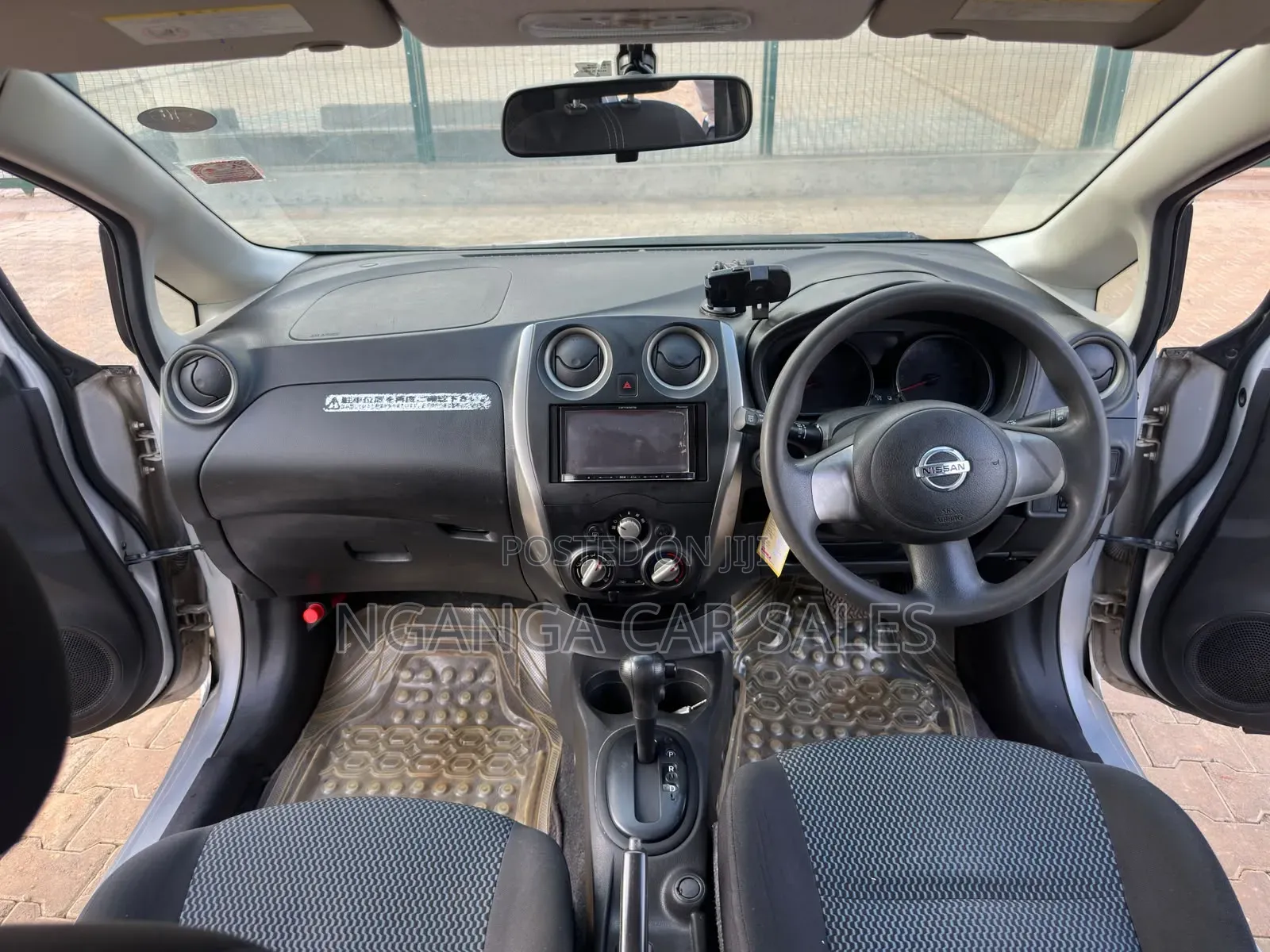 Nissan Note 2014 Silver