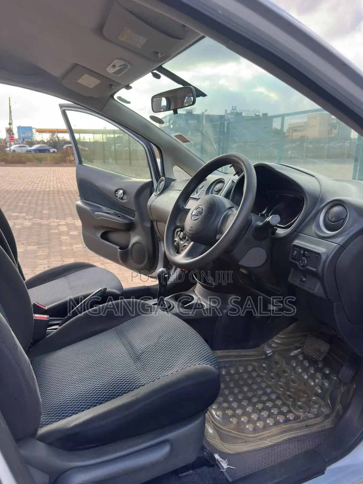 Nissan Note 2014 Silver
