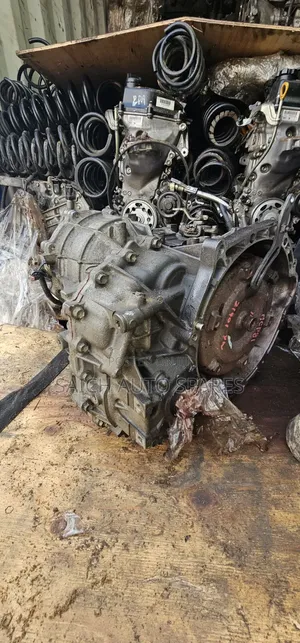 Old Model Sienta Gearbox