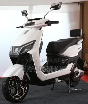 **Kenbo Electric Scooter in White – Everyday Electric Mobility **