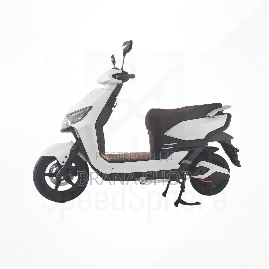 **White Kenbo Electric Scooter – Sleek Modern **