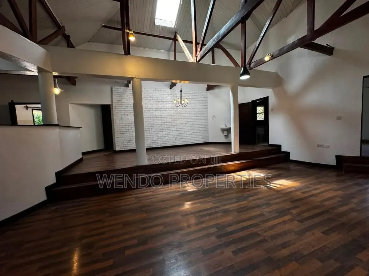 3bdrm Bungalow in Karen C for rent