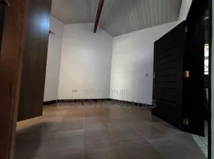 3bdrm Bungalow in Karen C for rent